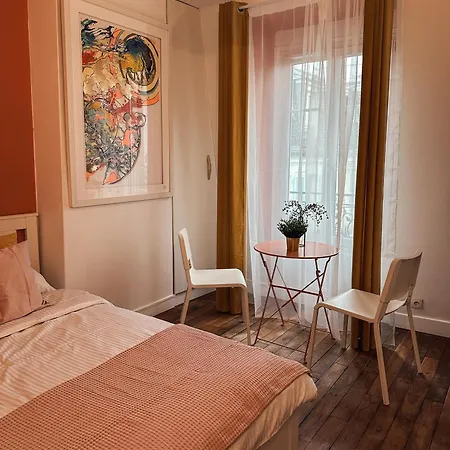 Independant Pres De Montmartre Apartamento París